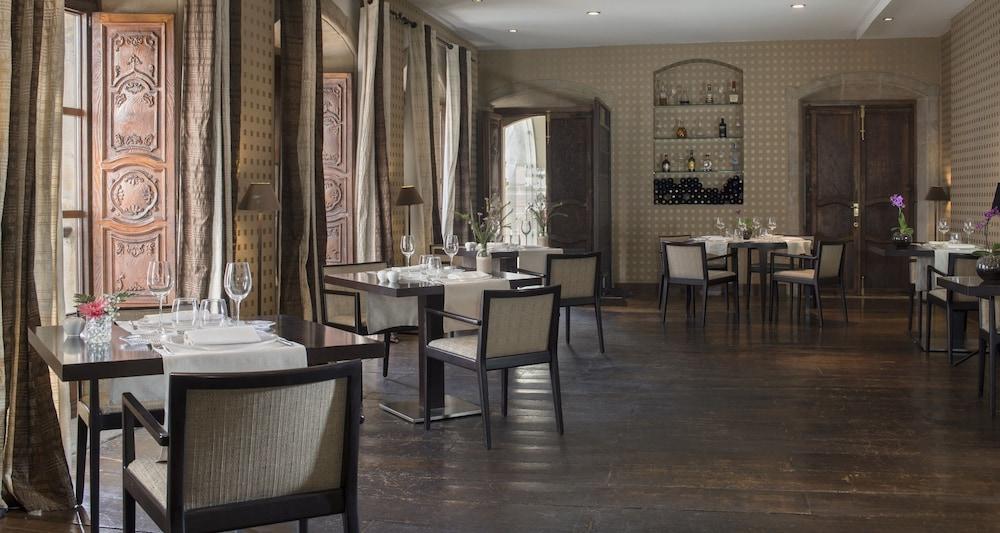 Palacio De Aviles Affiliated By Melia Εξωτερικό φωτογραφία The restaurant