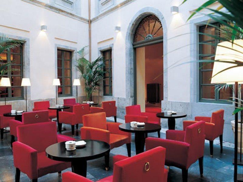 Palacio De Aviles Affiliated By Melia Εστιατόριο φωτογραφία The lobby